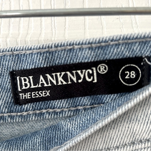 BlankNYC The Essex Classic Cut Off Short - Picture 8 of 9